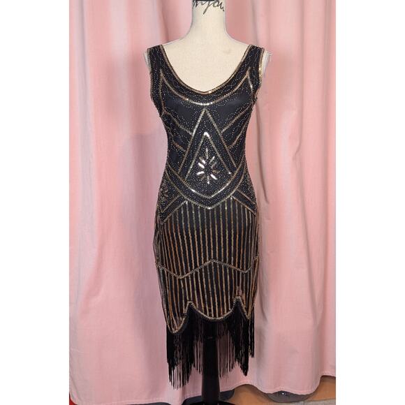 Retro Sequin Flapper Dress with Fringe Black and Gold Small - Picture 14 of 14